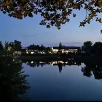 Forteca, Goscinne Nad Stawem Dzierżoniów