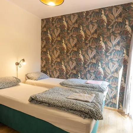 Forteca, Goscinne Nad Stawem Отель типа 