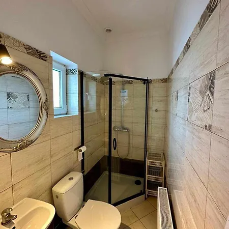 Forteca, Goscinne Nad Stawem Dzierzoniow