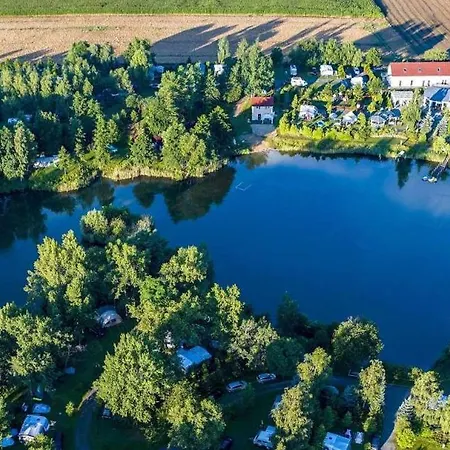 Forteca, Goscinne Nad Stawem Frühstückspension