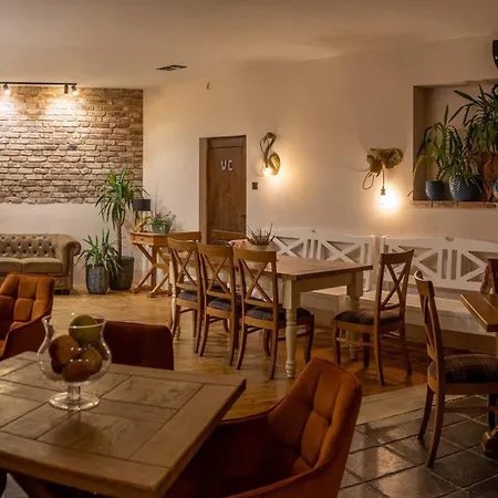 Bed & Breakfast Forteca, Goscinne Nad Stawem