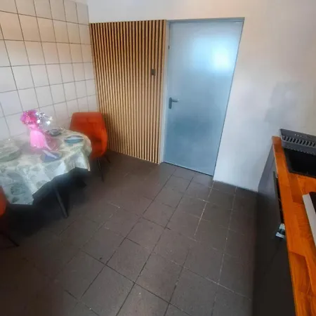 Forteca, Goscinne Nad Stawem Oda ve Kahvaltı