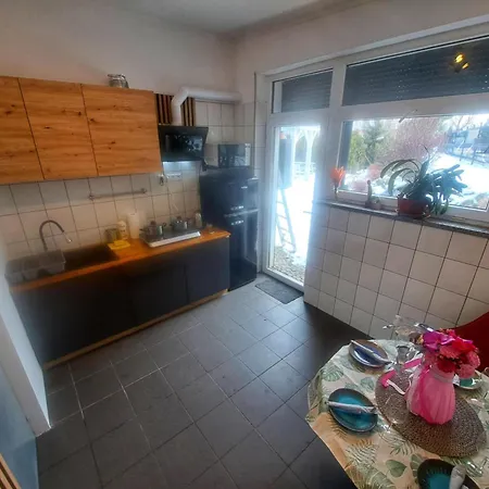 Forteca, Goscinne Nad Stawem 3* Dzierżoniów