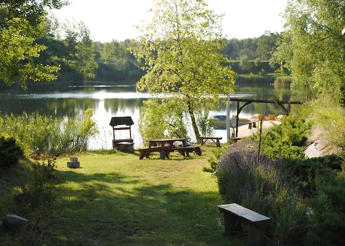 Forteca, Goscinne Nad Stawem Oda ve Kahvaltı 3*