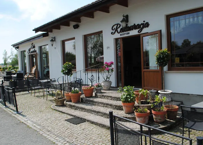 Forteca, Goscinne Nad Stawem Oda ve Kahvaltı