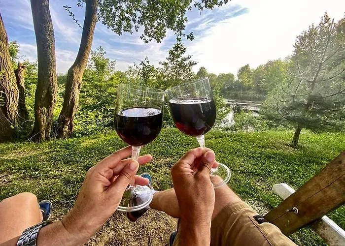 Forteca, Goscinne Nad Stawem Oda ve Kahvaltı